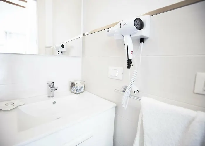 Sciabika - Edificio Eolie * Castellammare del Golfo