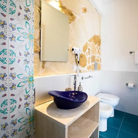 Sciabika - Edificio Eolie * Castellammare del Golfo