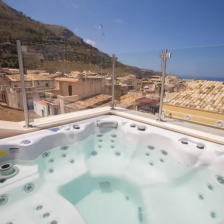 Sciabika - Edificio Eolie Castellammare del Golfo
