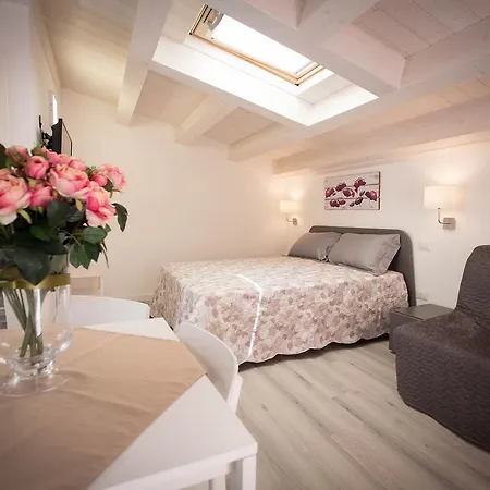 Sciabika - Edificio Eolie Apartman