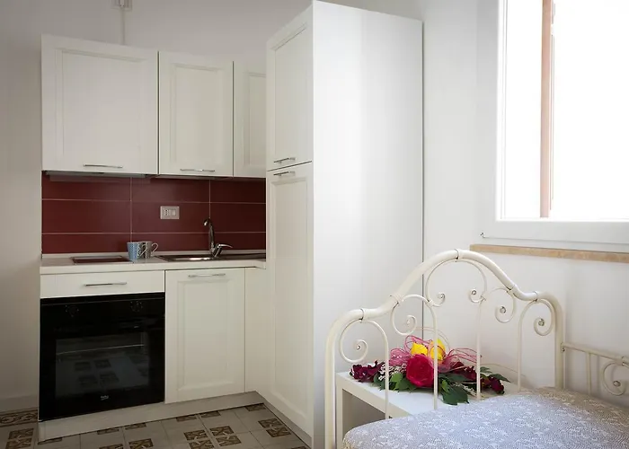 アパート Sciabika - Edificio Eolie カステッランマーレ・デル・ゴルフォ